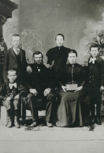 Freidrick Martens Sr. family, 1895